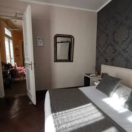Du Parc 2* Montpellier