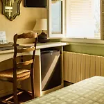 Du Parc 2* Montpellier