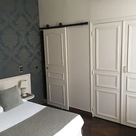 Du Parc 2* Montpellier