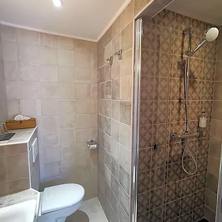 Du Parc 2* Montpellier