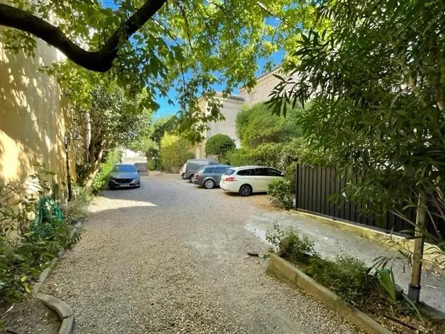 Du Parc 2* Montpellier